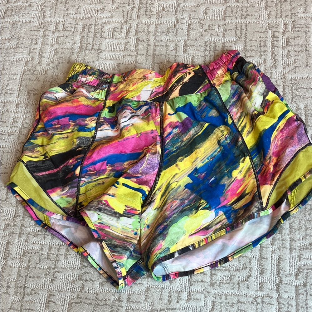 Lululemon Athletica Multicolor hotty hot shorts